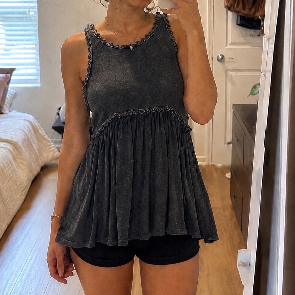 POL Black Acid Wash Crochet Lace Trim Babydoll Tank Top Sleeveless Small